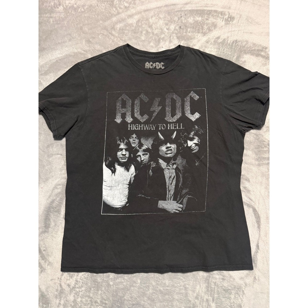 AC/DC Graphic T-Shirt Men Large Black Highway To Hell Band Tee Short Sleeve